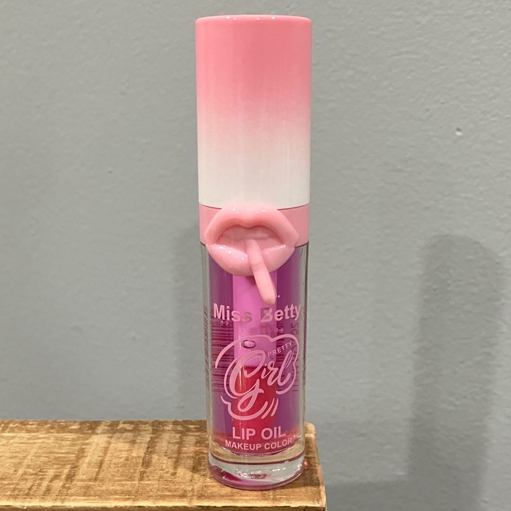 Miss Betty Pink Lip Oil